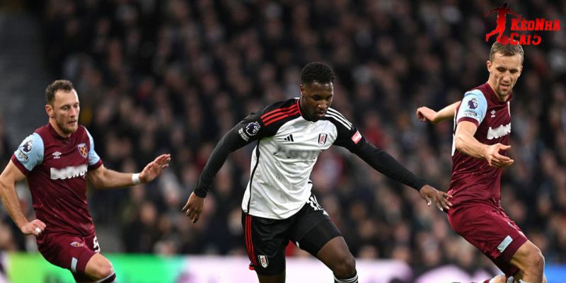 Fulham vs West Ham cho thấy sự tương phản Fulham vs West Ham cho thấy sự tương phản